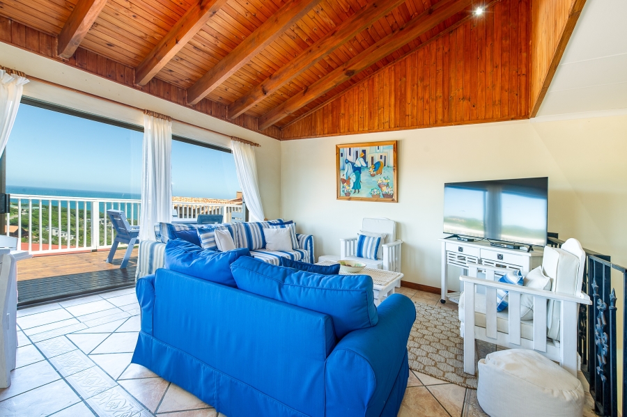 6 Bedroom Property for Sale in Cola Beach Western Cape